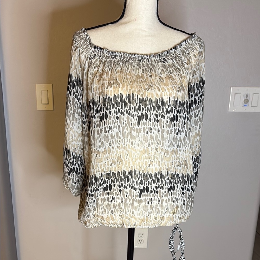 LOFT Women's Cream/Tan/Black Smocked 3/4 Sleeve Blouse Size Sm